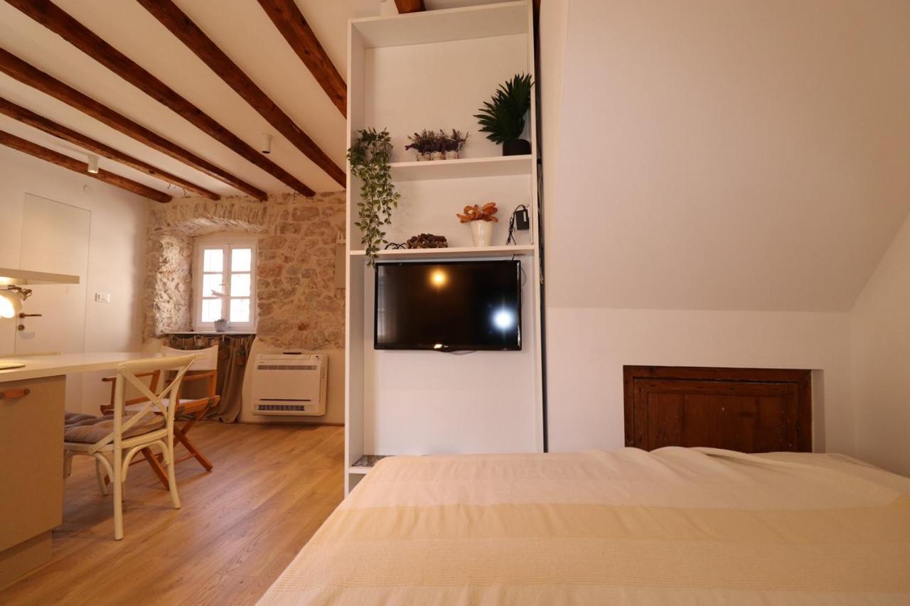 Old Sibenik Cozy Design Apartment Exterior photo